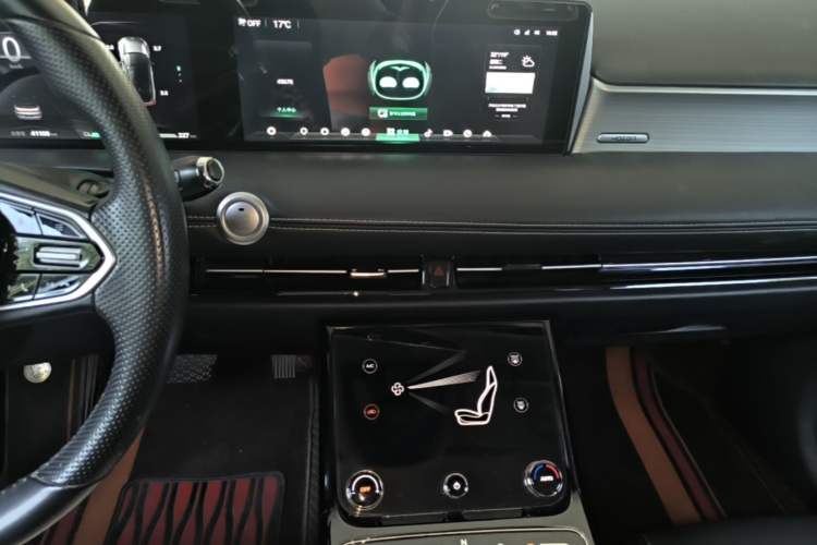 Used NETA U 2021 Revised Pro 400 Premium Driving Edition Audio And AC Panel