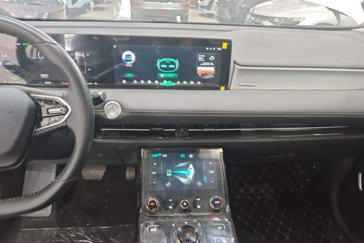 Used NETA U 2021 Pro 500 Global Edition Audio And AC Panel