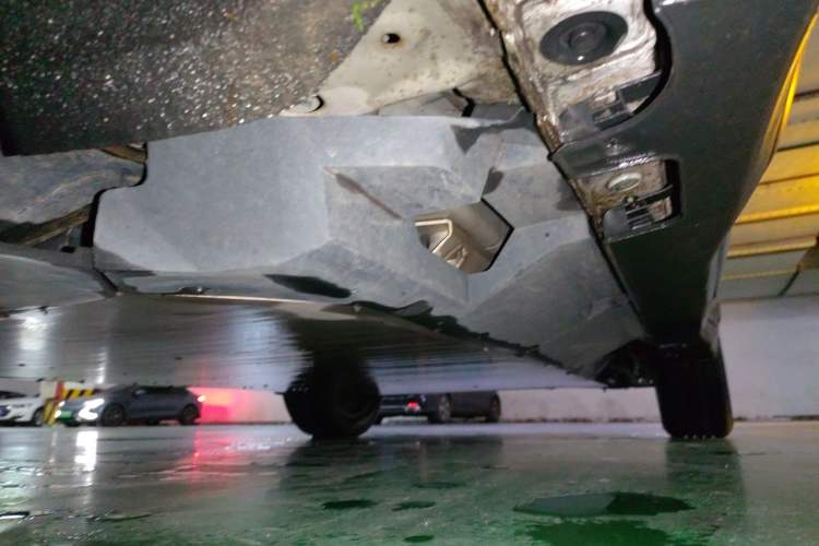 Used NETA U 2021 Revised Pro 400 Premium Driving Edition Chassis Front Left