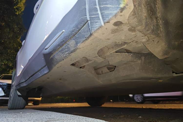 Used NETA U 2021 Revised Pro 400 Industry Custom Edition Chassis Front Right