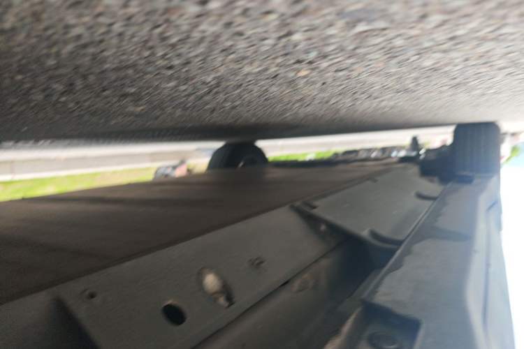 Used NETA U 2021 Pro 500 Global Edition Chassis Rear Left