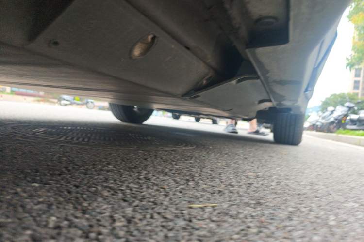 Used NETA U 2021 Pro 500 Global Edition Chassis Rear Right