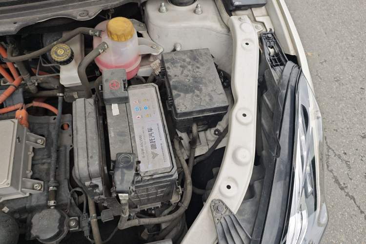 Used NETA U 2021 Pro 400 Industry Custom Edition Engine Bay Left