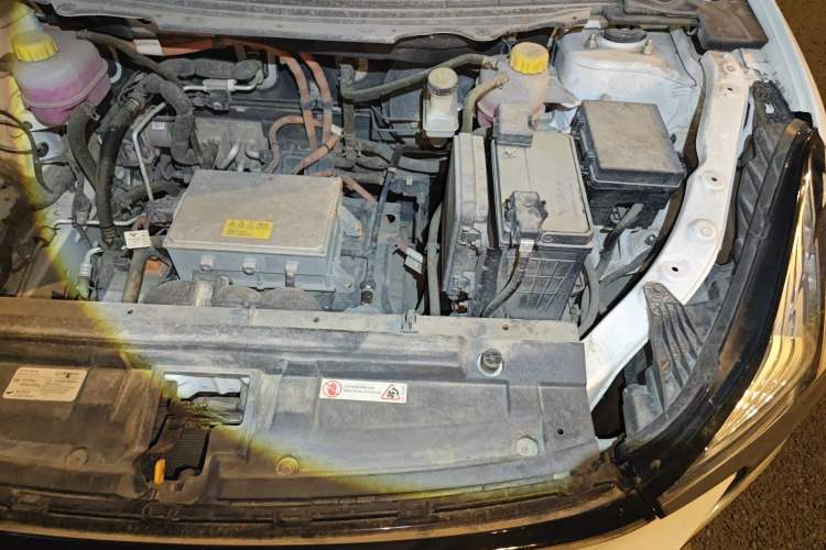 Used NETA U 2021 Revised Pro 400 Industry Custom Edition Engine Bay Left