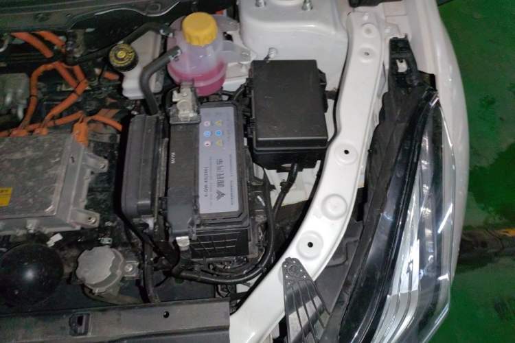 Used NETA U 2021 Revised Pro 400 Premium Driving Edition Engine Bay Left