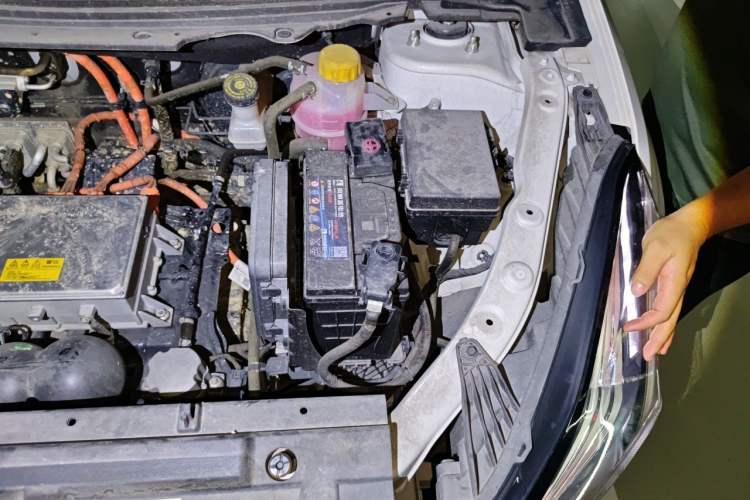 Used NETA U 2021 Pro 400 Cruiser Edition Engine Bay Left