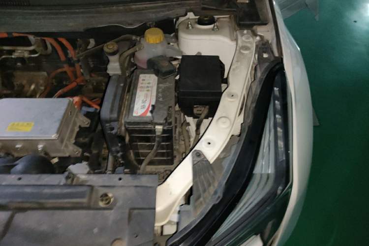 Used NETA U 2021 Pro 400 Industry Custom Edition Engine Bay Left