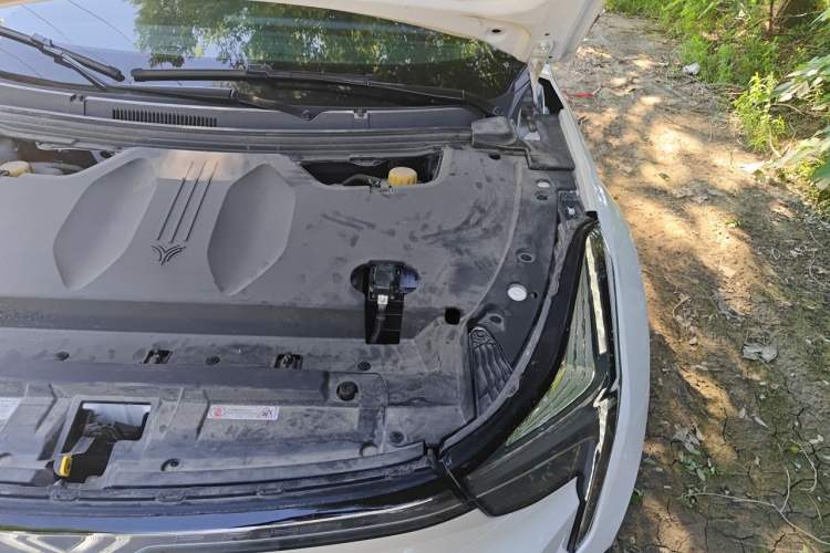 Used NETA U 2021 Pro 500 Global Edition Engine Bay Left