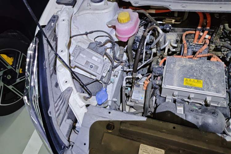 Used NETA U 2021 Pro 400 Cruiser Edition Engine Bay Right
