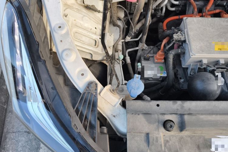 Used NETA U 2021 Pro 400 Cruiser Edition Engine Bay Right