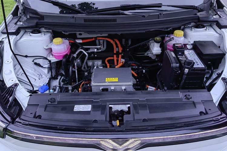 Used NETA U 2021 Pro 400 Cruiser Edition Engine Bay