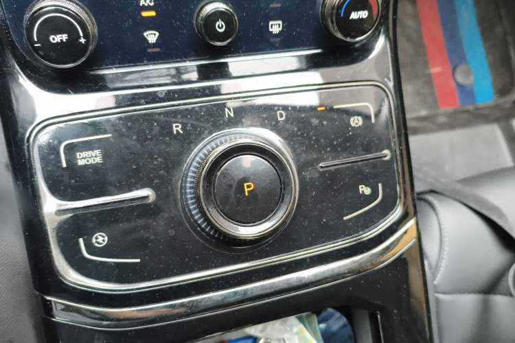 Used NETA U 2021 Pro 500 Deluxe Driving Edition Gear Lever