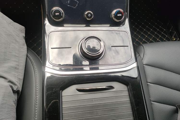 Used NETA U 2021 Pro 400 Cruiser Edition Gear Lever