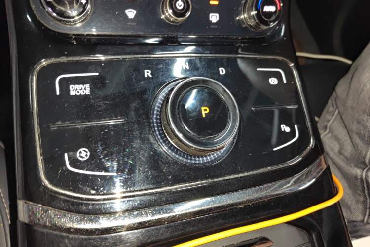 Used NETA U 2021 Pro 500 Global Edition Gear Lever