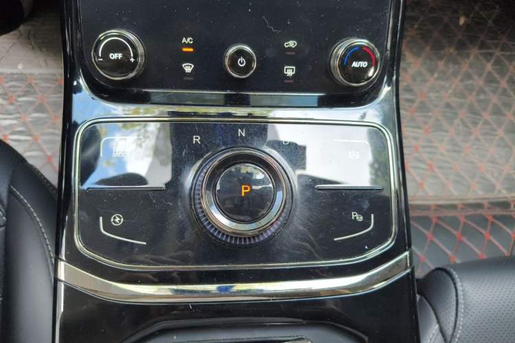Used NETA U 2021 Pro 500 Global Edition Gear Lever