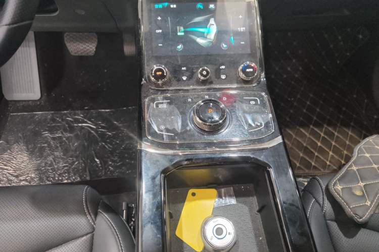 Used NETA U 2021 Pro 500 Global Edition Gear Lever
