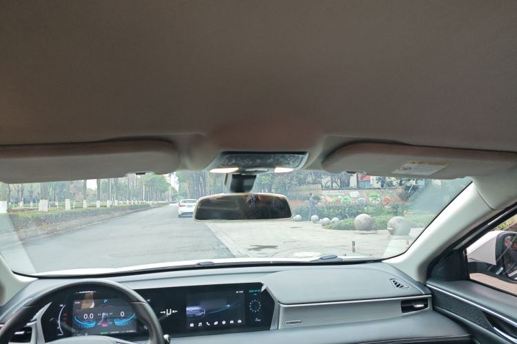 Used NETA U 2021 Pro 400 Industry Custom Edition Headliner