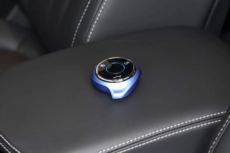 Used NETA U 2021 Pro 500 Lunar Edition Interior 1