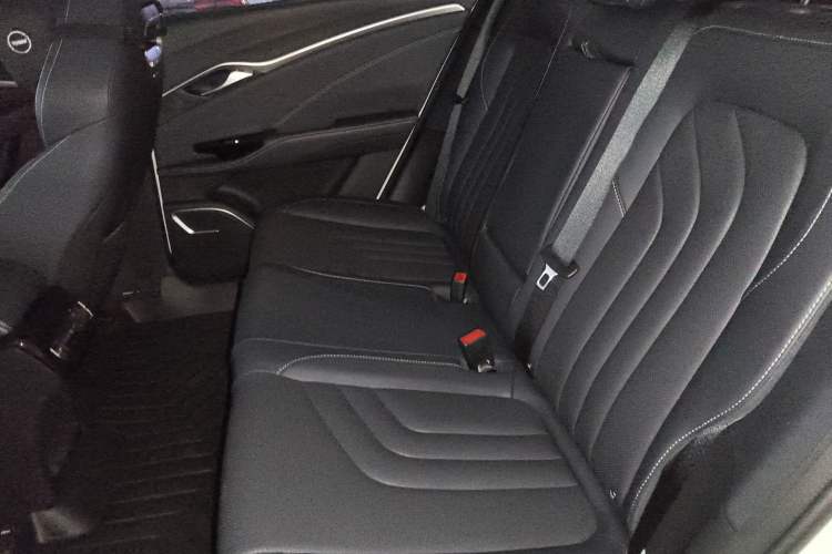 Used NETA U 2021 Pro 400 Cruiser Edition Interior 4