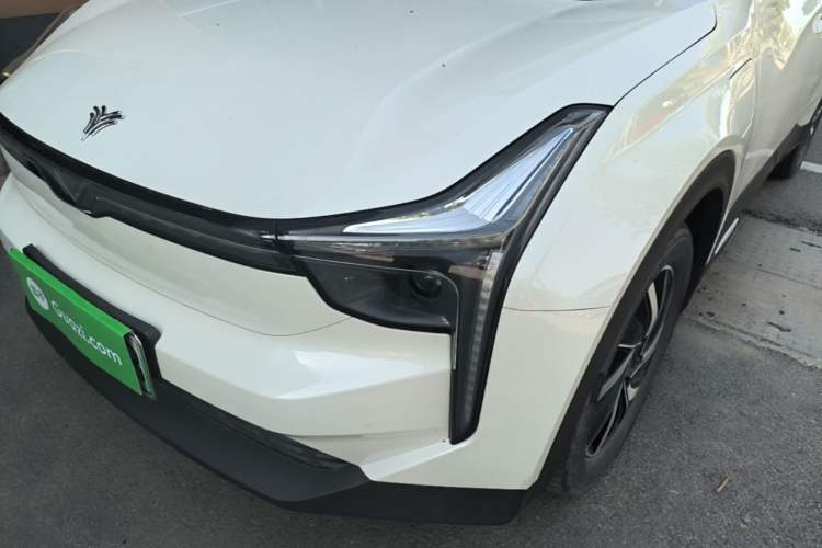 Used NETA U 2021 Revised Pro 400 Premium Driving Edition Left Front Headlight