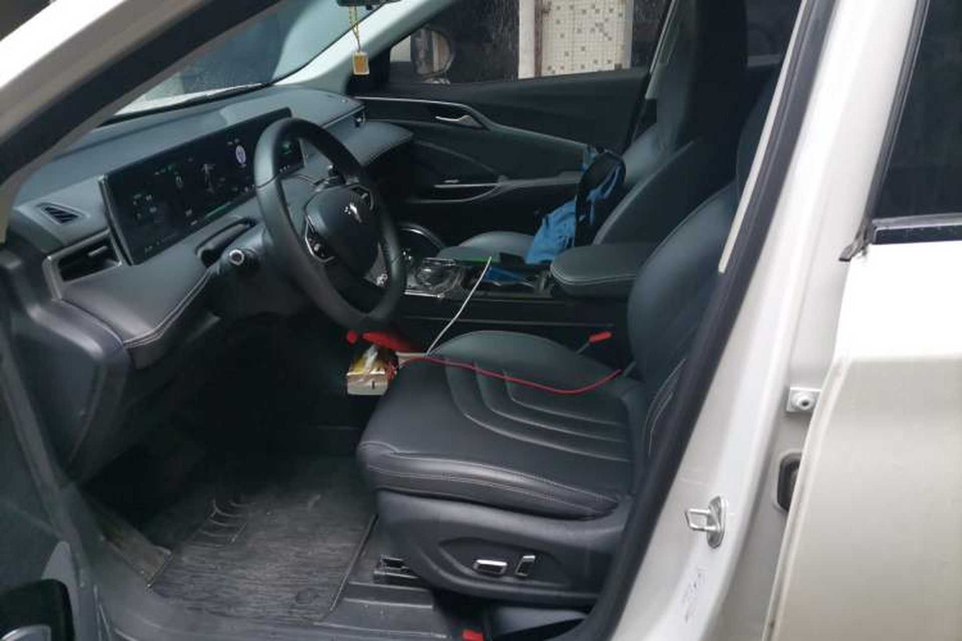 Used NETA U 2021 Pro 400 Cruiser Edition Left Front Seat
