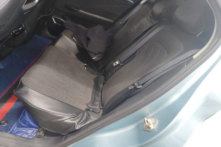 Used NETA U 2021 Pro 500 Lunar Edition Left Rear Seat