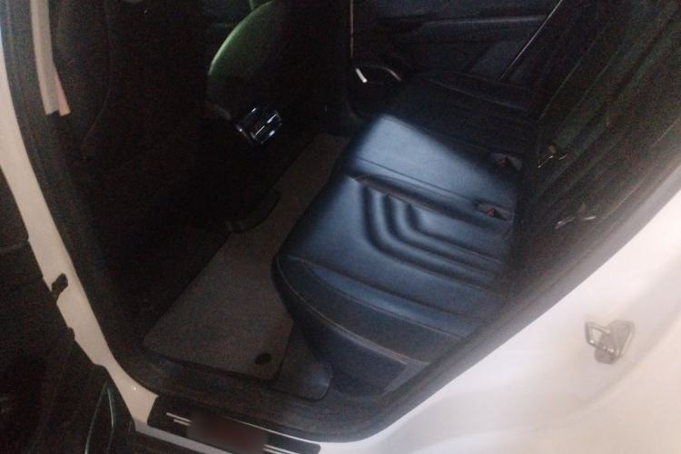 Used NETA U 2021 Pro 400 Cruiser Edition Left Rear Seat