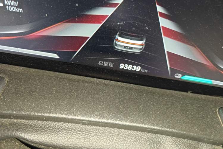 Used NETA U 2021 Pro 400 Cruiser Edition Odometer Close Up