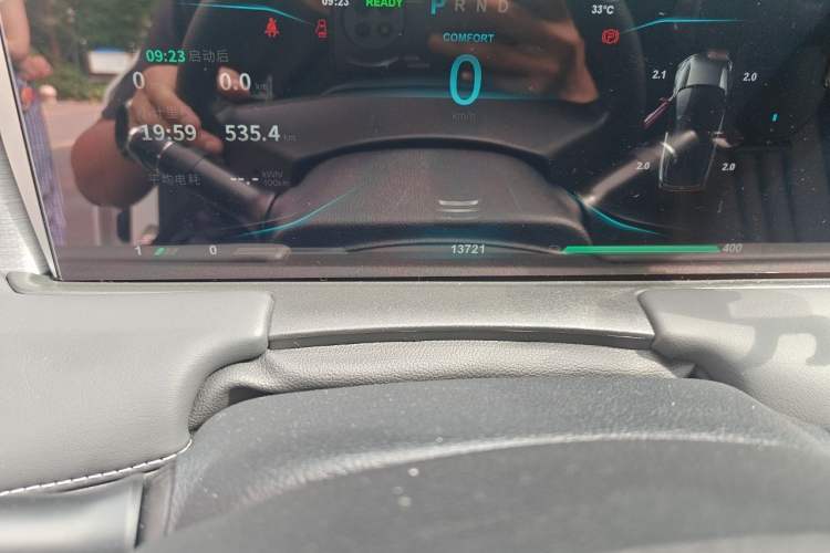Used NETA U 2021 Pro 400 Cruiser Edition Odometer Close Up