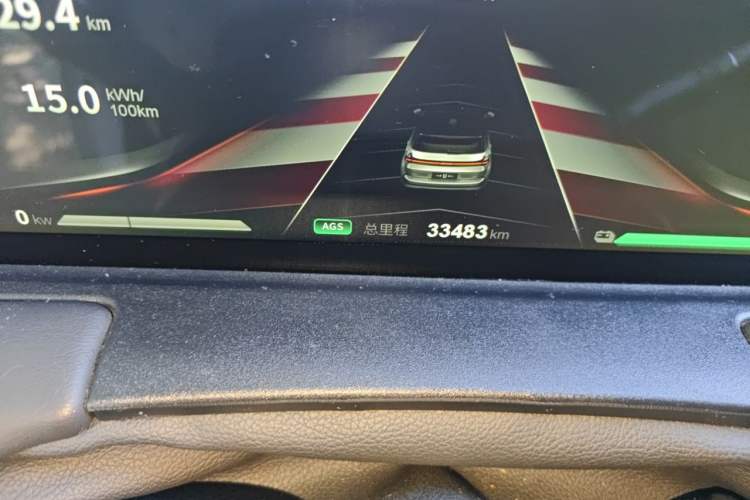 Used NETA U 2021 Pro 500 Global Edition Odometer Close Up