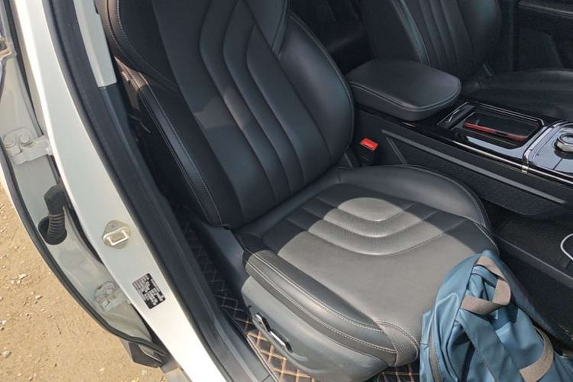 Used NETA U 2021 Pro 500 Global Edition Right Front Seat