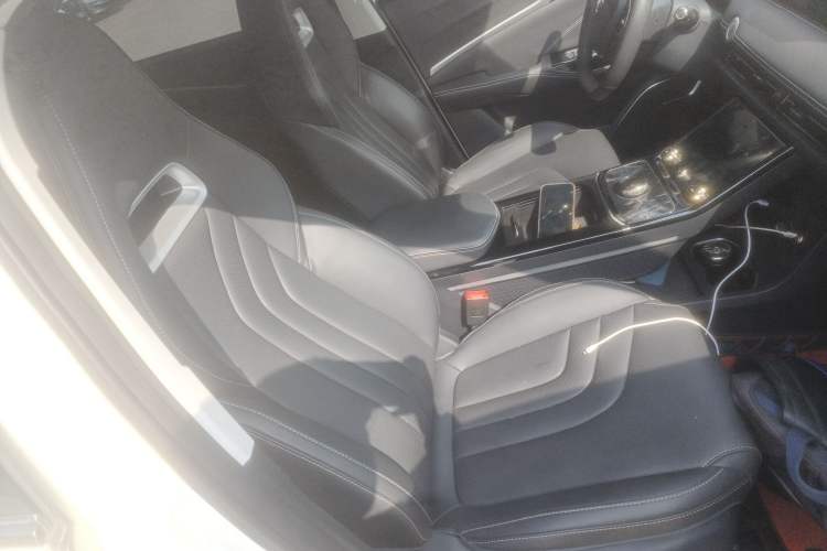 Used NETA U 2021 Pro 500 Global Edition Right Front Seat