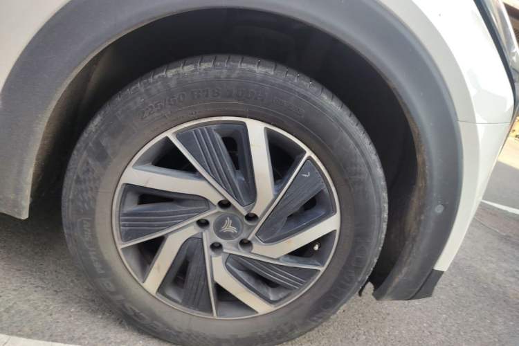 Used NETA U 2021 Pro 500 Global Edition Right Front Wheel Hub