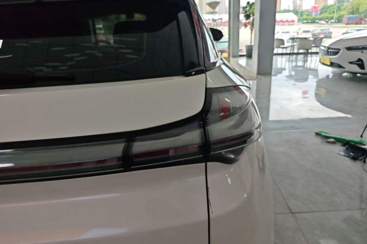 Used NETA U 2021 Pro 400 Premium Driving Edition Right Rear Taillight