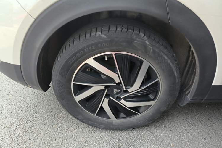 Used NETA U 2021 Revised Pro 400 Premium Driving Edition Right Rear Wheel Hub