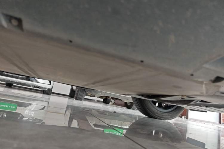 Used NETA U 2021 Pro 400 Premium Driving Edition Right Side Sill