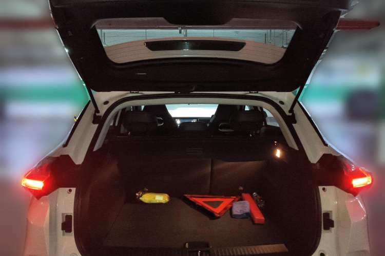 Used NETA U 2021 Pro 400 Cruiser Edition Trunk