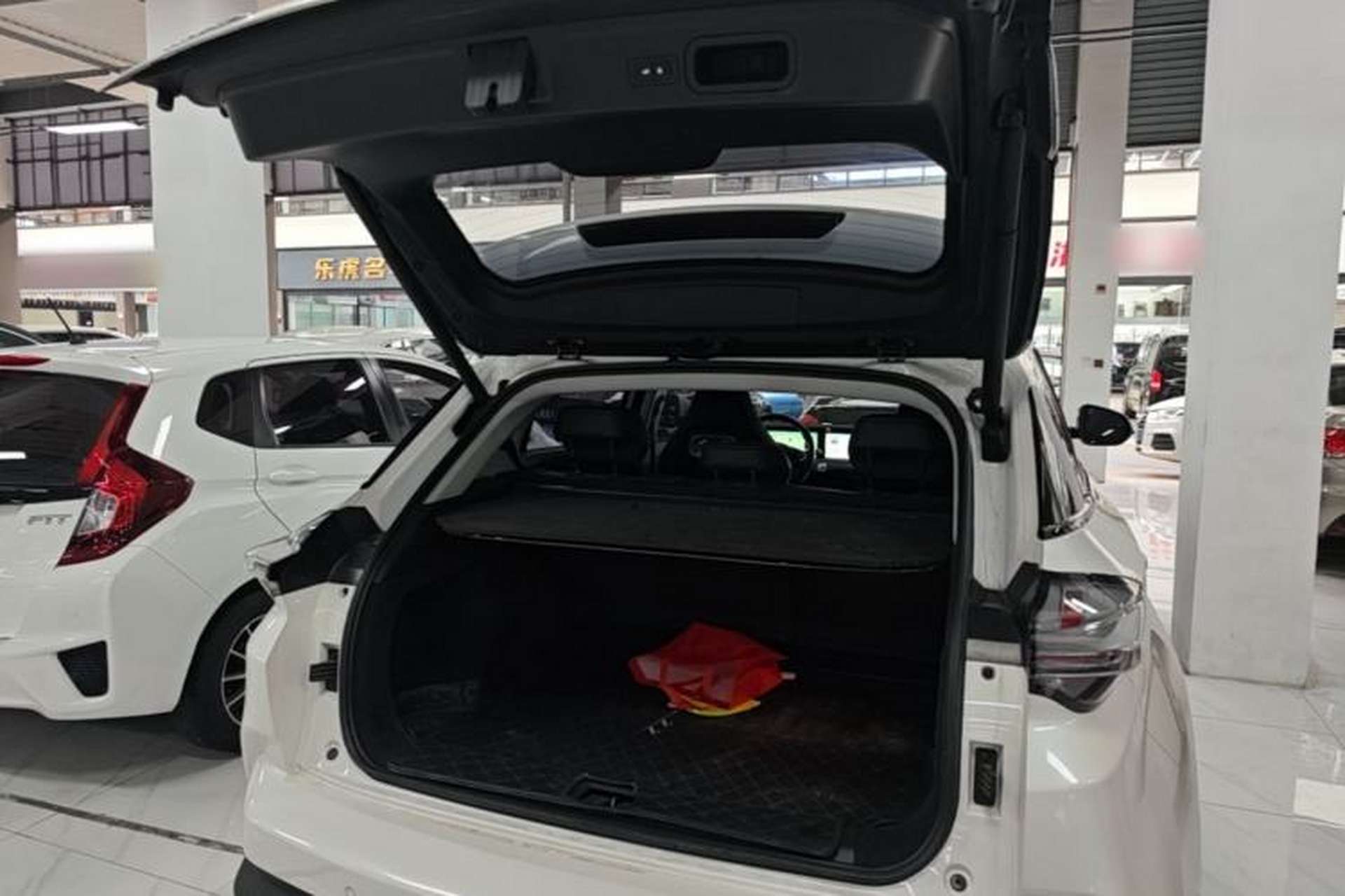 Used NETA U 2021 Pro 500 Lunar Edition Trunk