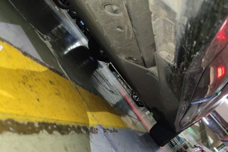 Used NETA U 2022 NETA U-Ⅱ 610 Ternary Lithium Chassis Rear Right