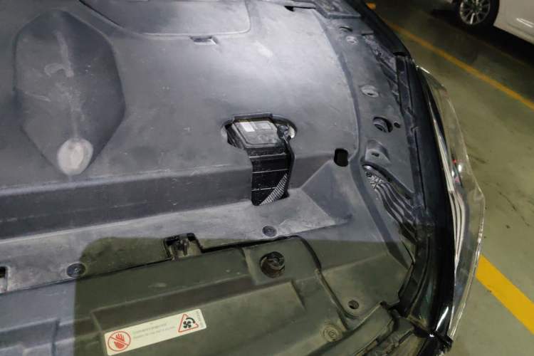 Used NETA U 2022 NETA U-Ⅱ 610 Ternary Lithium Engine Bay Right