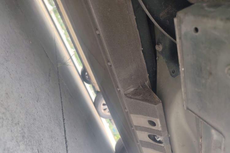 Used NETA U 2022 Zhi610 Lithium-NMC Chassis Rear Right