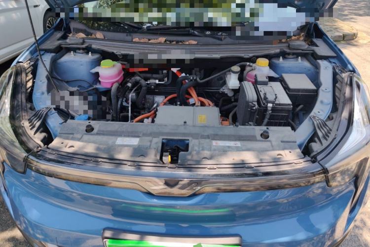 Used NETA U 2022 Zhi400 Pro Lithium Iron Phosphate Engine Bay