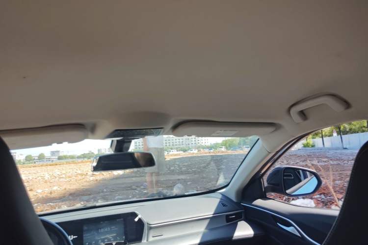 Used NETA U 2022 Pro 400 Comfort Edition Headliner