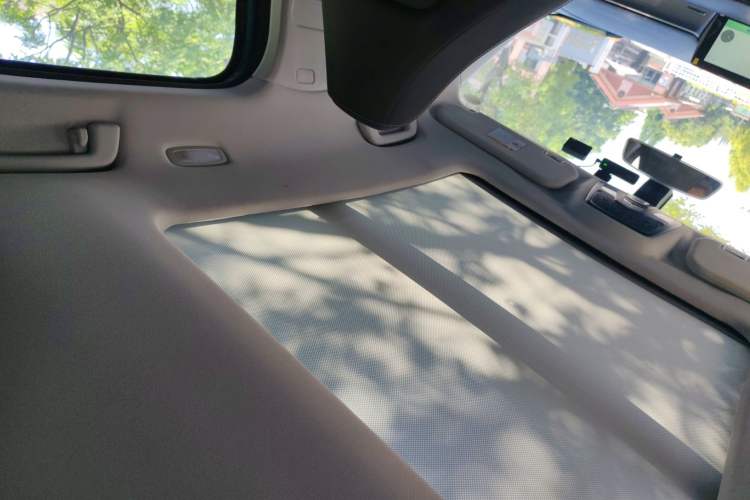 Used NETA U 2022 Zhi400 Pro Lithium Iron Phosphate Headliner