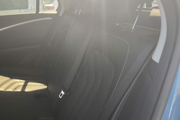 Used NETA U 2022 Pro 400 Comfort Edition Interior 4