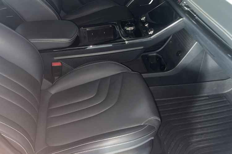 Used NETA U 2022 Pro 400 Comfort Edition Right Front Seat