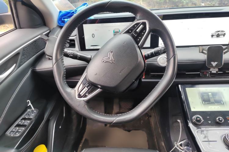 Used NETA U 2022 NETA U-Ⅱ 500 Lithium Iron Phosphate Steering Wheel
