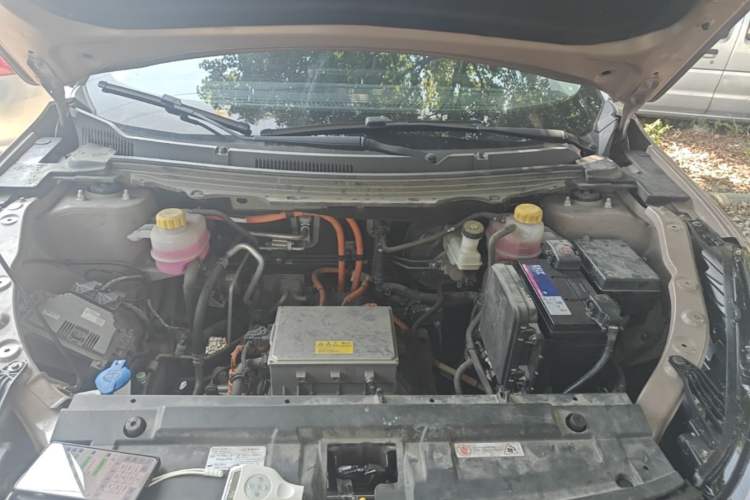 Used NETA U 2022 Zhi400 Pro Ternary Lithium Engine Bay