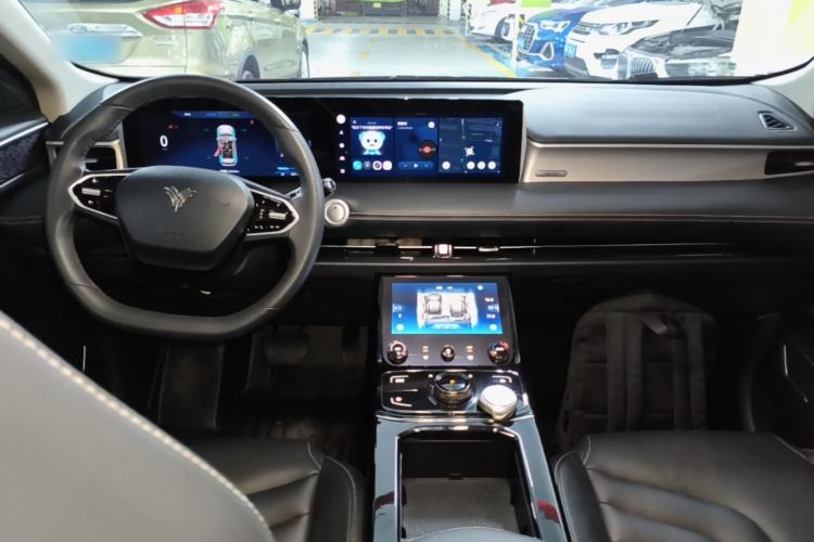 Used NETA U 2022 NETA U-Ⅱ 500 Lithium-Ion Center Console