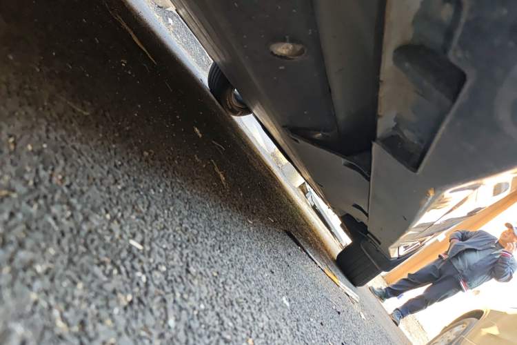 Used NETA U 2022 Zhi400 Pro Lithium Iron Phosphate Chassis Rear Left